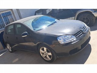 VOLKSWAGEN GOLF V BERLINA (1K1)