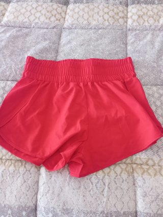 Conjunto Hello Kitty Camiseta y Pantalón Rojo
