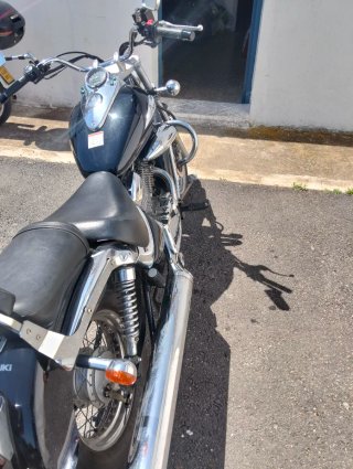 Suzuki Intruder 250cc Negra