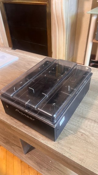 Mesa DJ Pioneer DJM-350 Negra
