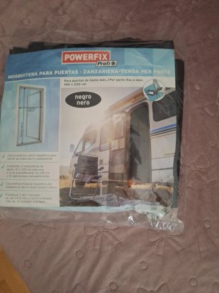 Mosquitera para puertas nueva
