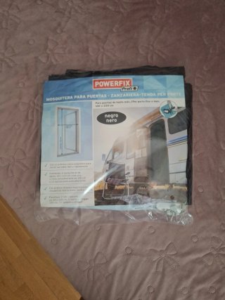 Mosquitera para puertas nueva