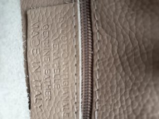 Bolso Piel Beige Grande Práctico
