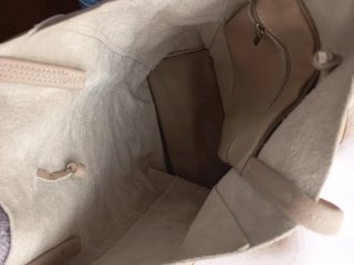 Bolso Piel Beige Grande Práctico