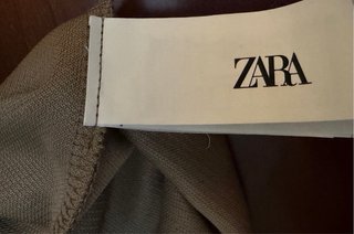 VESTIDO MIDI SIN MANGA MARCA ZARA