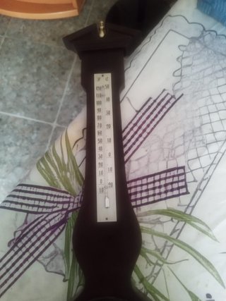 Barómetro de pared