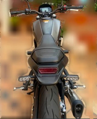 Moto Benelli Leoncino Naked Negra/Gris 250cc
