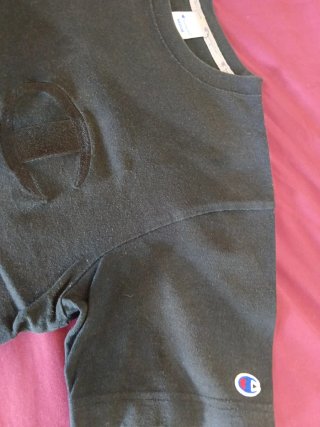 Camiseta Champion Negra Talla M