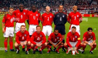 INGLATERRA MUNDIAL 2002 Talla XL BECKHAM ORIGINAL