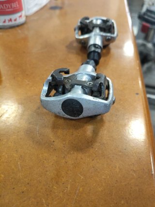 Pedales automáticos bicicleta