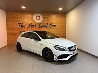 Mercedes-Benz Clase A45 AMG 381 2016