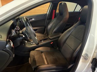 Mercedes-Benz Clase A45 AMG 381 2016