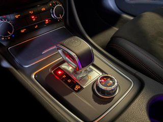 Mercedes-Benz Clase A45 AMG 381 2016