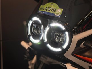 Ducati Desert X 7.300 km, como nueva