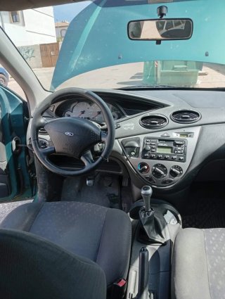 Ford Focus 2000