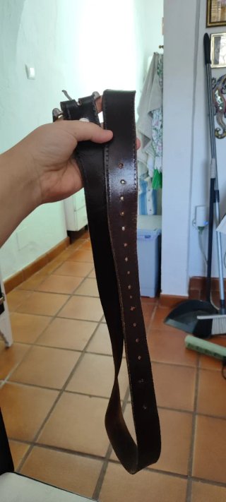 2 cinturones de cuero marrones LARP