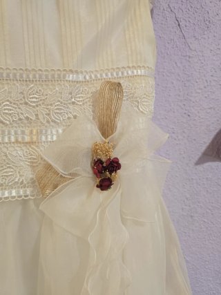 Vestido de Comunión Beige