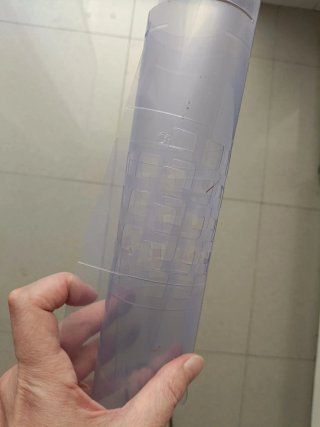 Vasi da fiori in plastica marroni