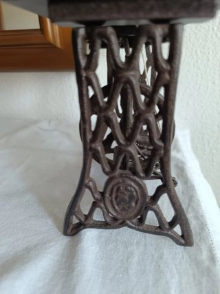 Réplica Máquina de Coser Antigua