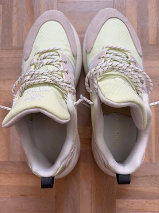 Zapatillas Adidas ZX22 Boost Beige/Amarillo