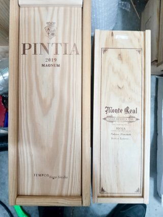 2 cajas de madera