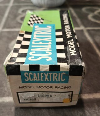 Scalextric Exin Sigma Amarillo con caja