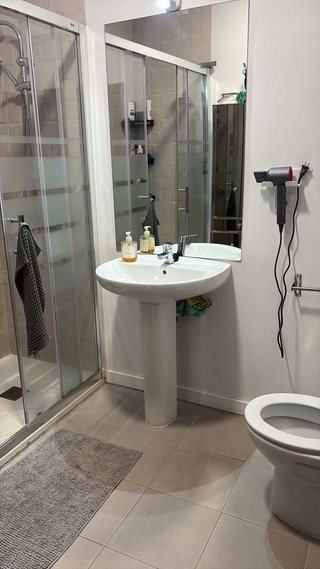 Alquiler habitación, muy cómoda