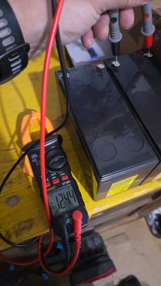 1Batería CSB GP 1272 F2 12V 28W AGM
