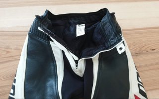 Mono Dainese Cuero 2 Piezas