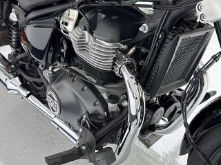 Royal Enfield Super Meteor 650