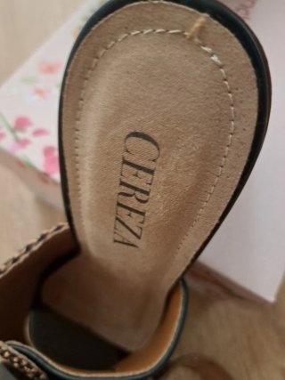 Zuecos CEREZA plataforma beige/negro