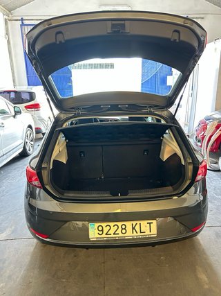 SEAT Leon tsi 110cv. año 2018! 140kms.