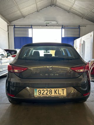 SEAT Leon tsi 110cv. año 2018! 140kms.