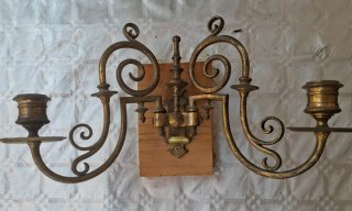 Antiguos candelabros de piano