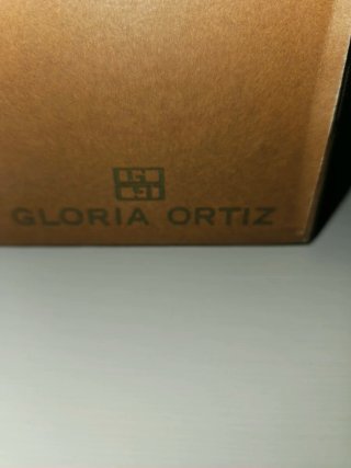 Zapatos Gloria Ortiz fucsia satinados