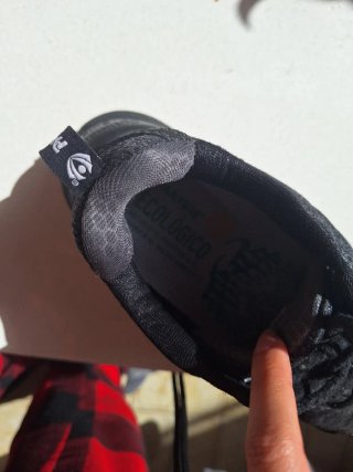 Zapatillas de seguridad. Marca PANTER vita Eco S3