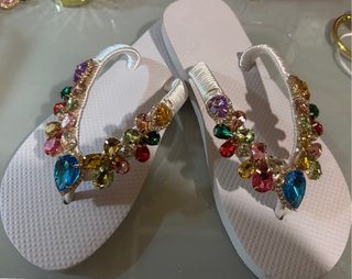 Sandalias de Mujer con Pedrería Rosa y Blanca