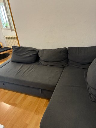 Divano letto IKEA FRIHETEN grigio con spazio di archiviazione