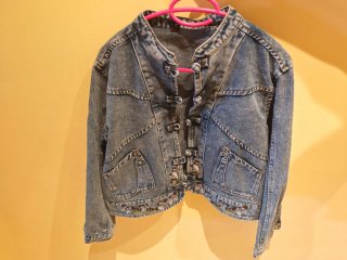 Chaqueta tejana S/M con mariposas