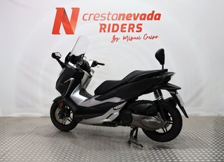 Honda FORZA 300