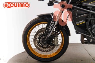 QJ MOTOR SRT 900 SX