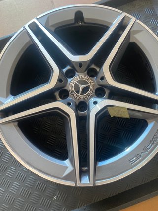 LLANTAS ORIGINALES AMG 19."MERCEDES GLC 2021"