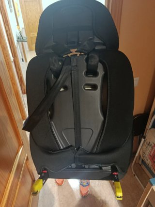Silla de coche XOMAX para bebé. Nueva.
