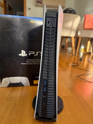 PlayStation 5 Digital Edition PS5