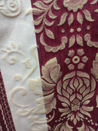 Cortinas de tela con rayas y damasco