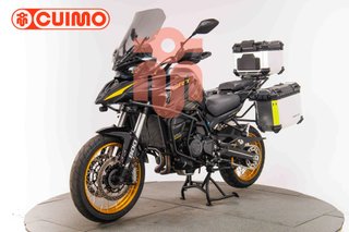 QJ MOTOR SRT 900 SX
