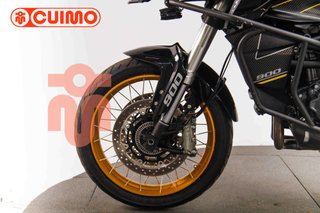QJ MOTOR SRT 900 SX