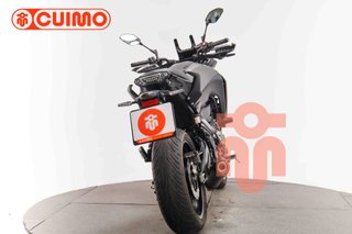 YAMAHA TRACER 7