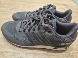 Adidas ZX 750 Zapatillas Grises y Negras