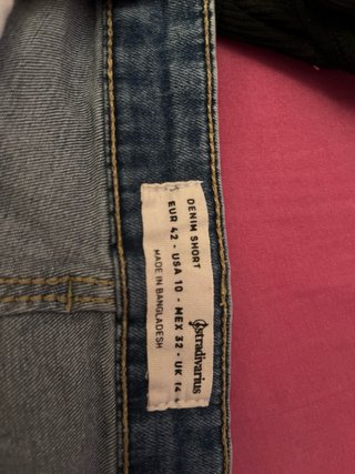 Shorts vaqueros Stradivarius